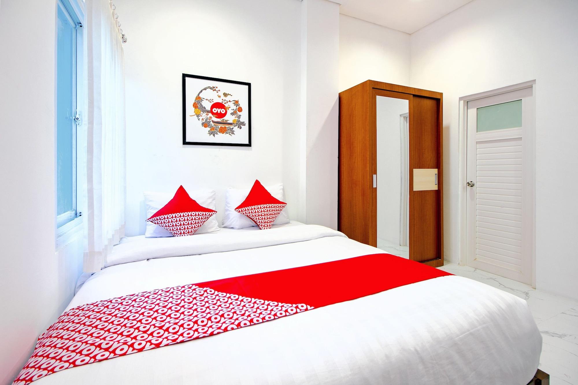 Super Oyo 13I9 88 Exclusive Guesthouse Kejayan Extérieur photo