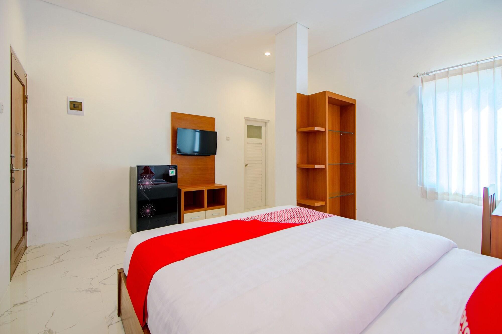 Super Oyo 13I9 88 Exclusive Guesthouse Kejayan Extérieur photo